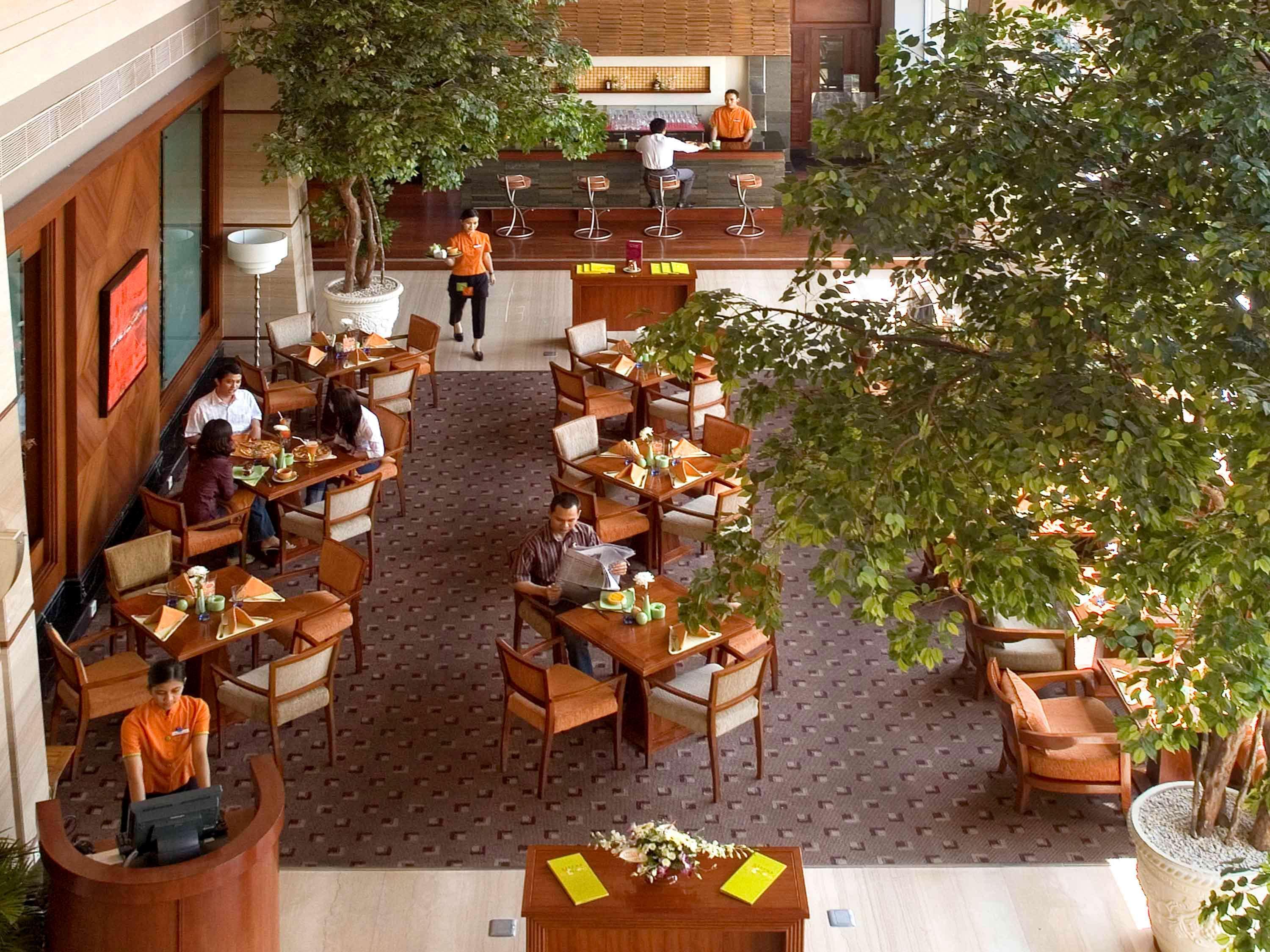 Novotel Семаранг Екстериор снимка