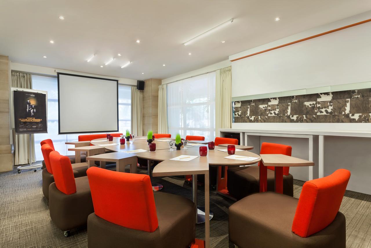Novotel Семаранг Екстериор снимка